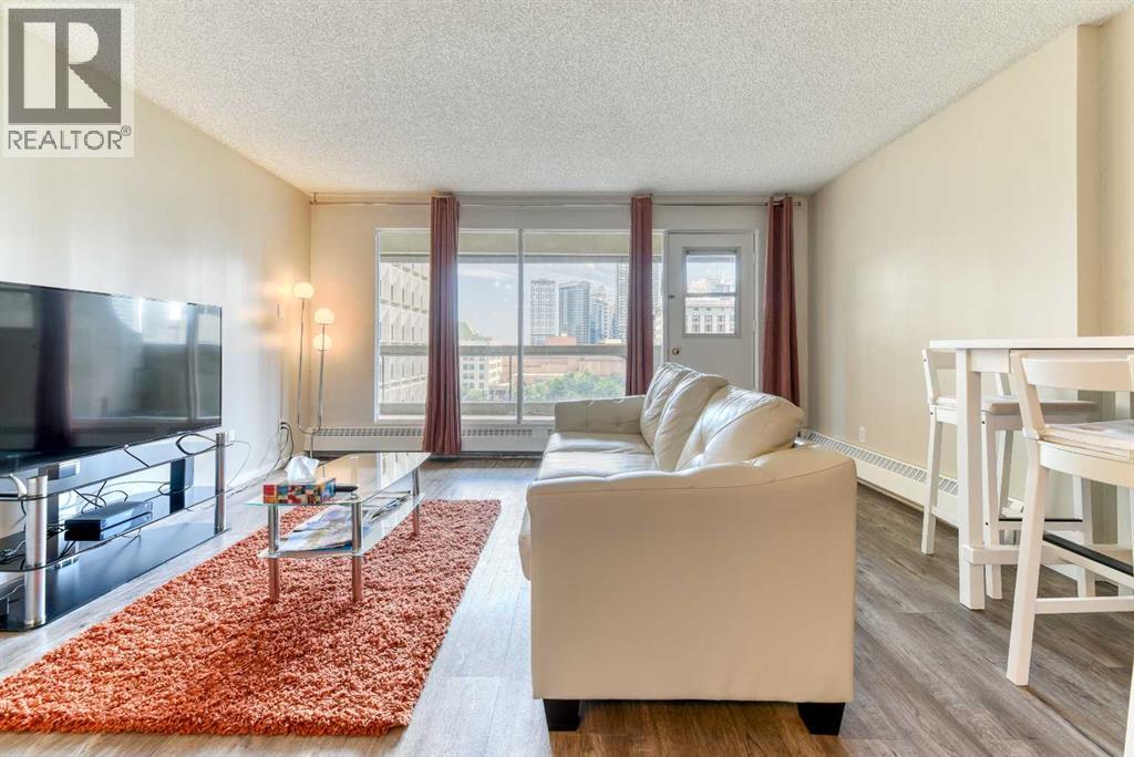 907, 221 6 Avenue SE