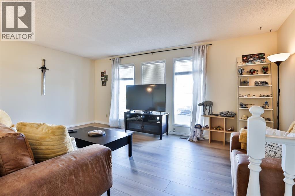 125 Princeton Crescent W