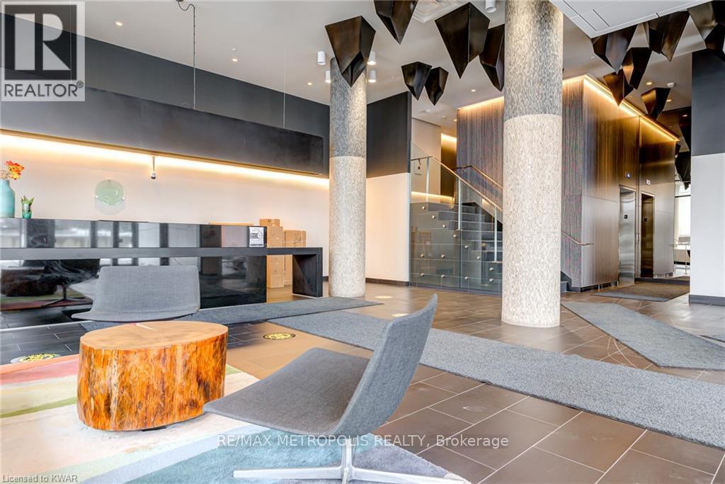 110 - 85 DUKE STREET