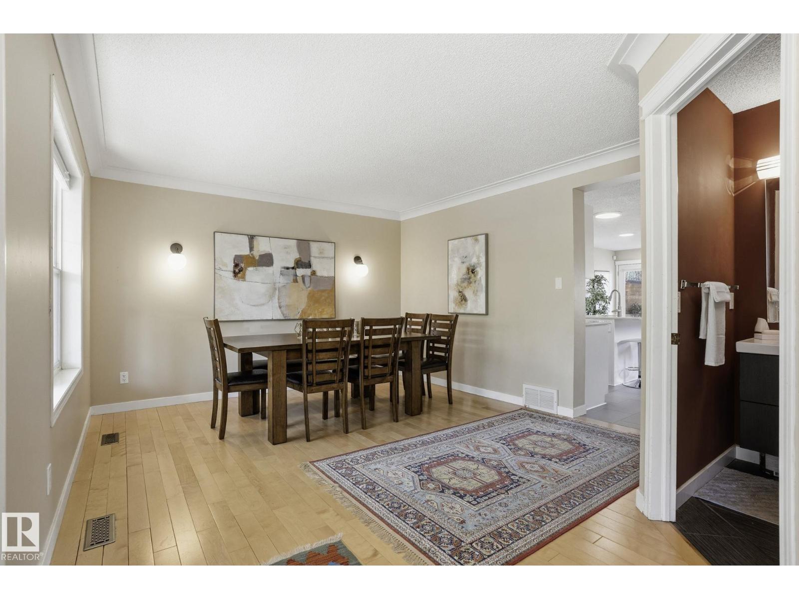 2049 TANNER WD NW NW