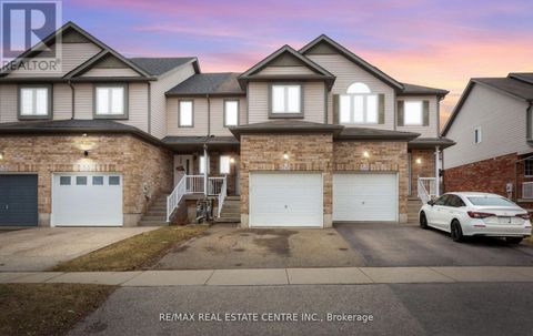 230 SOPHIA CRESCENT Kitchener ON N2R1X8