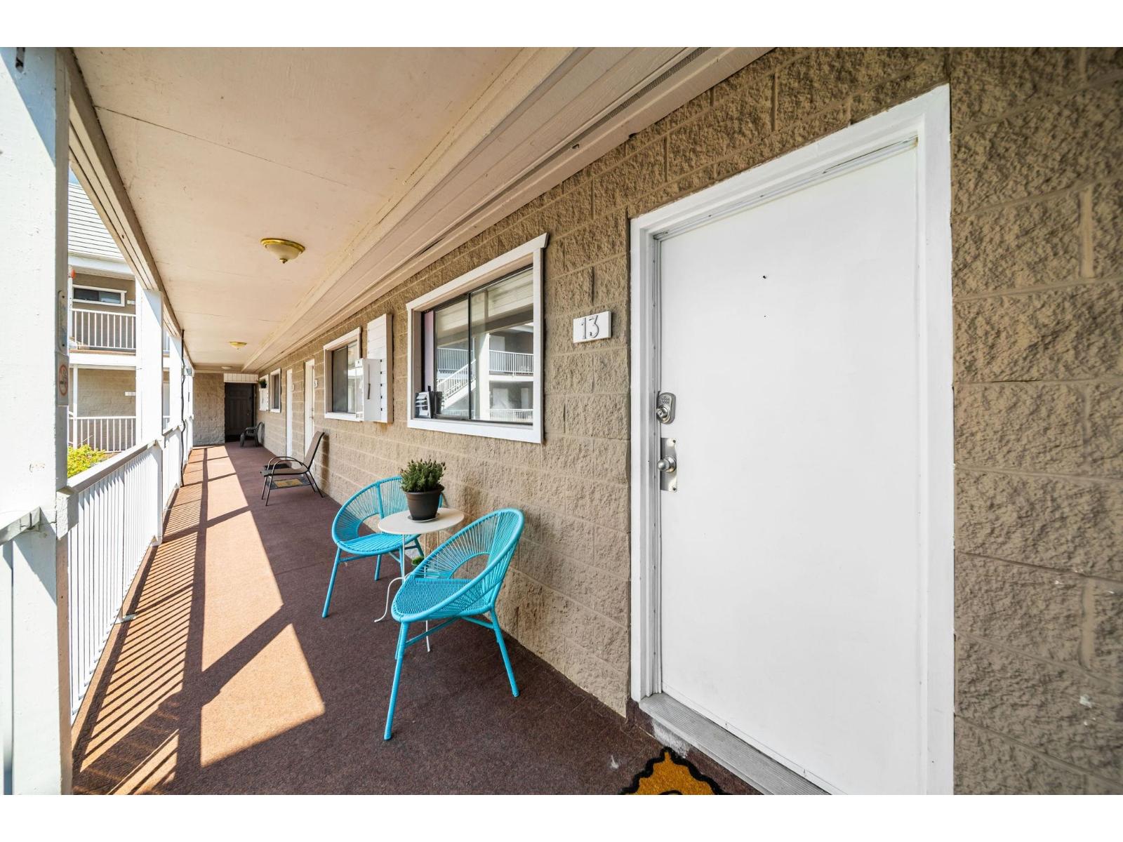 13 450 ESPLANADE AVENUE|Harrison Hot Springs