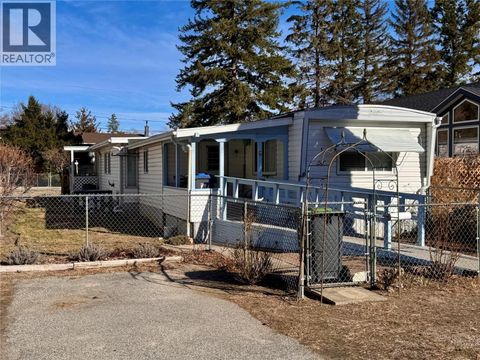 1302 Cedar Street Unit# 6 Okanagan Falls BC V0H1R4
