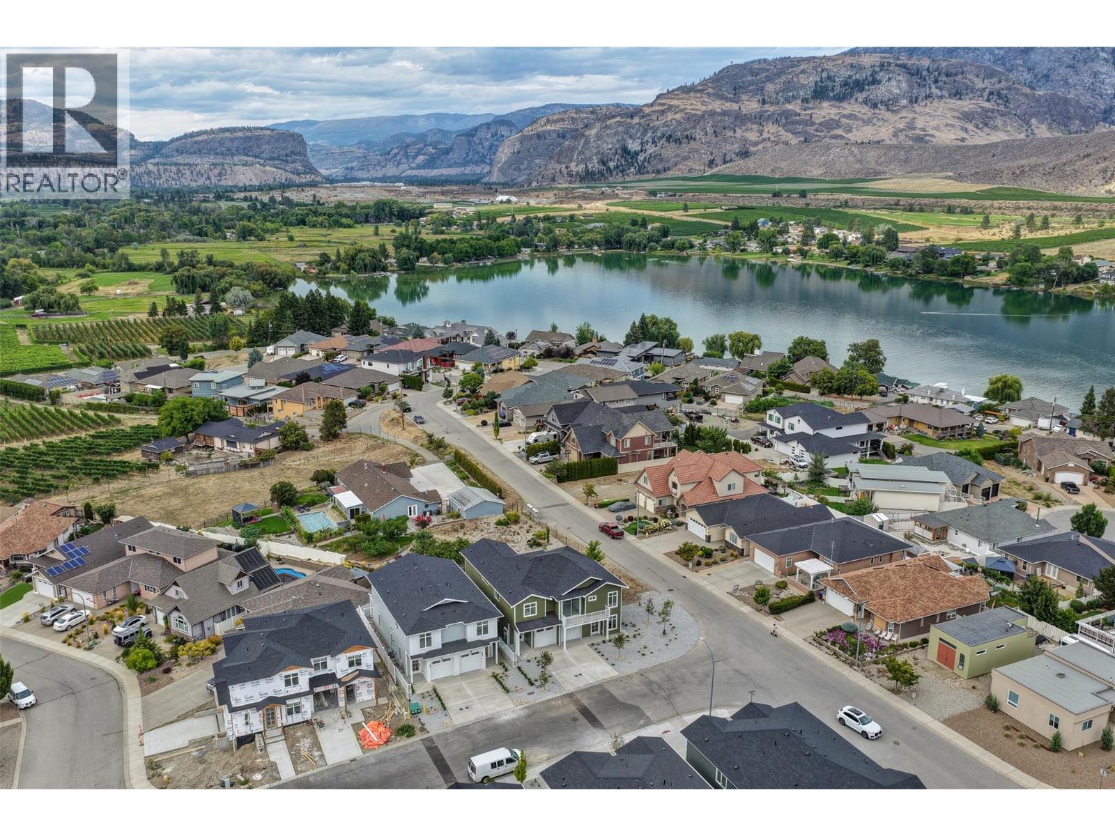 392 Chardonnay Avenue