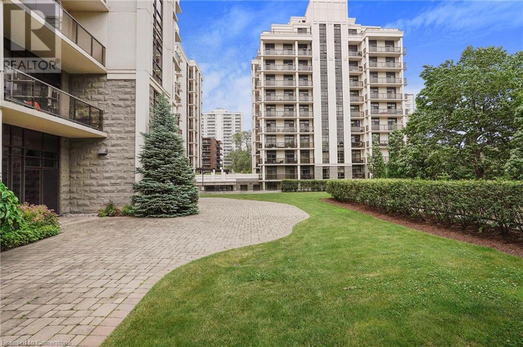 90 CHARLTON Avenue W Unit# 304