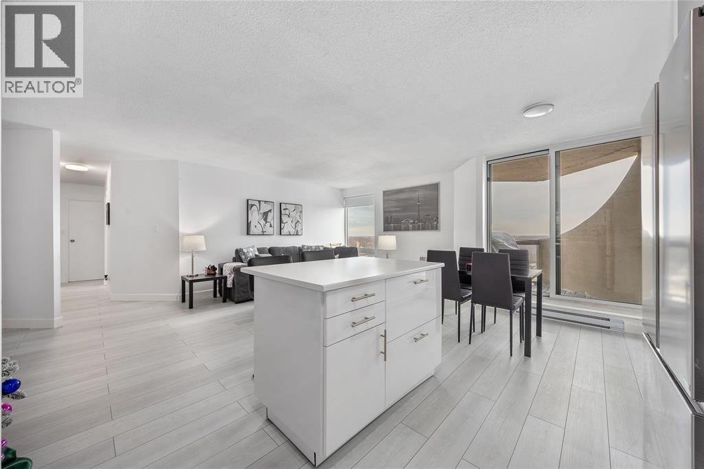 155 FRONT STREET North Unit# 1410