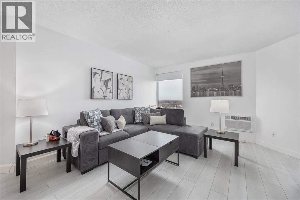 155 FRONT STREET North Unit# 1410