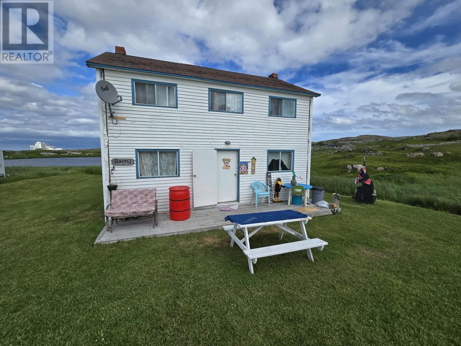 23 Hewitt's Point Road