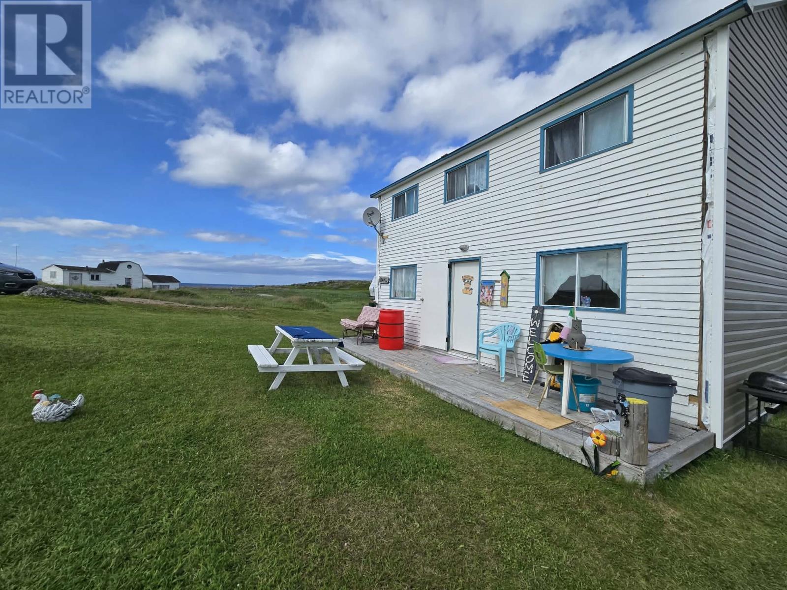 23 Hewitt's Point Road