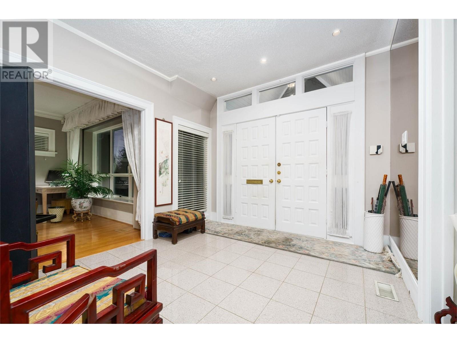 1450 W 40TH AVENUE