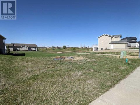 722 Fairways Drive Vulcan AB T0L2B0