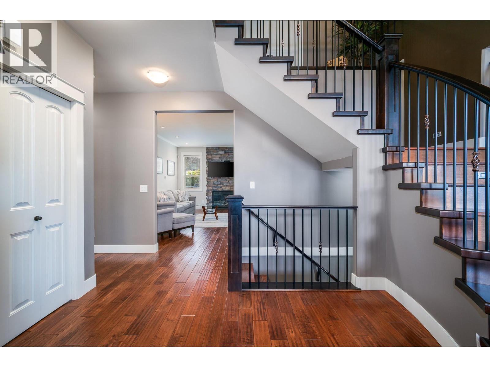 1321 Black Mountain Crescent