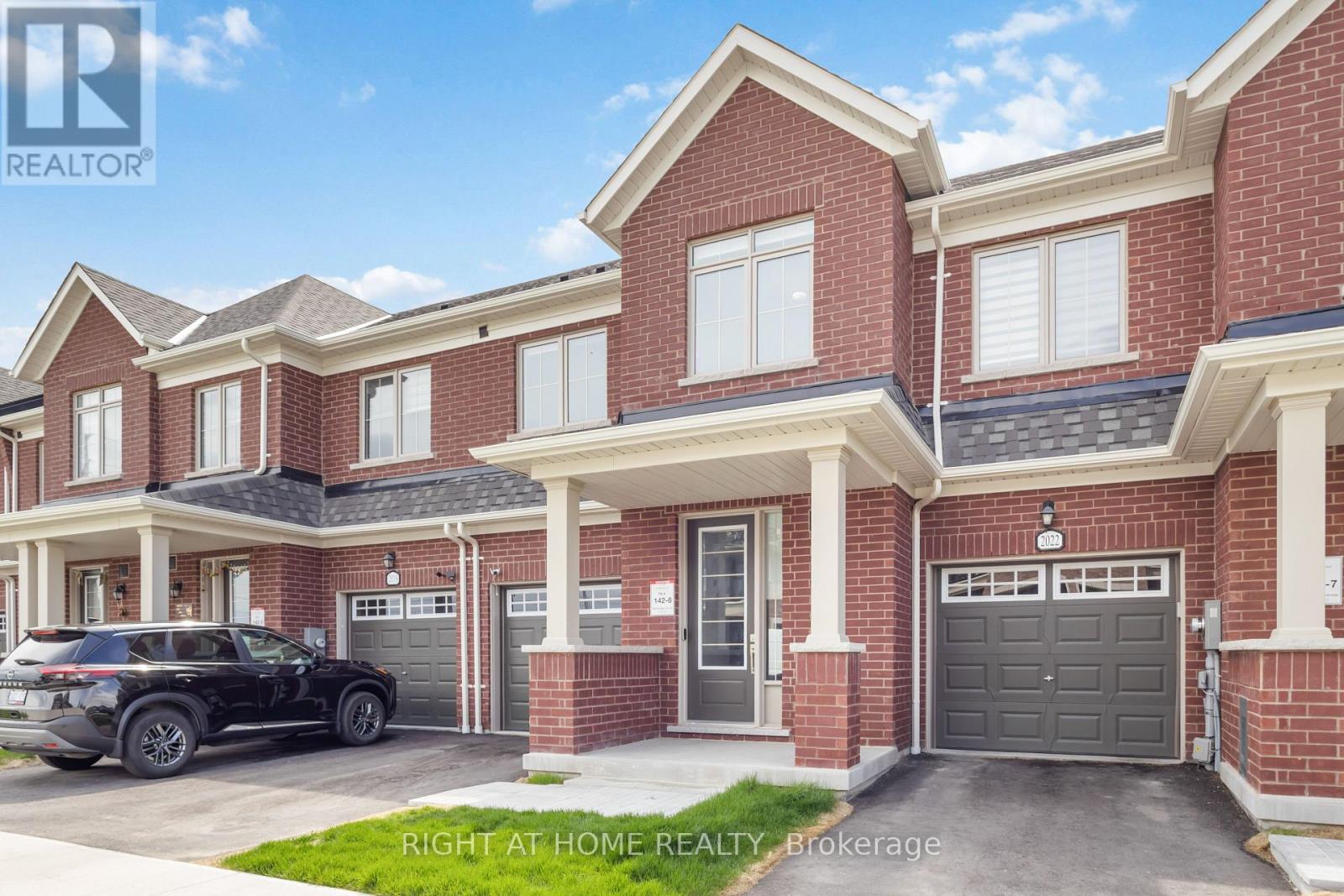 2020 CAMERON LOTT CRESCENT