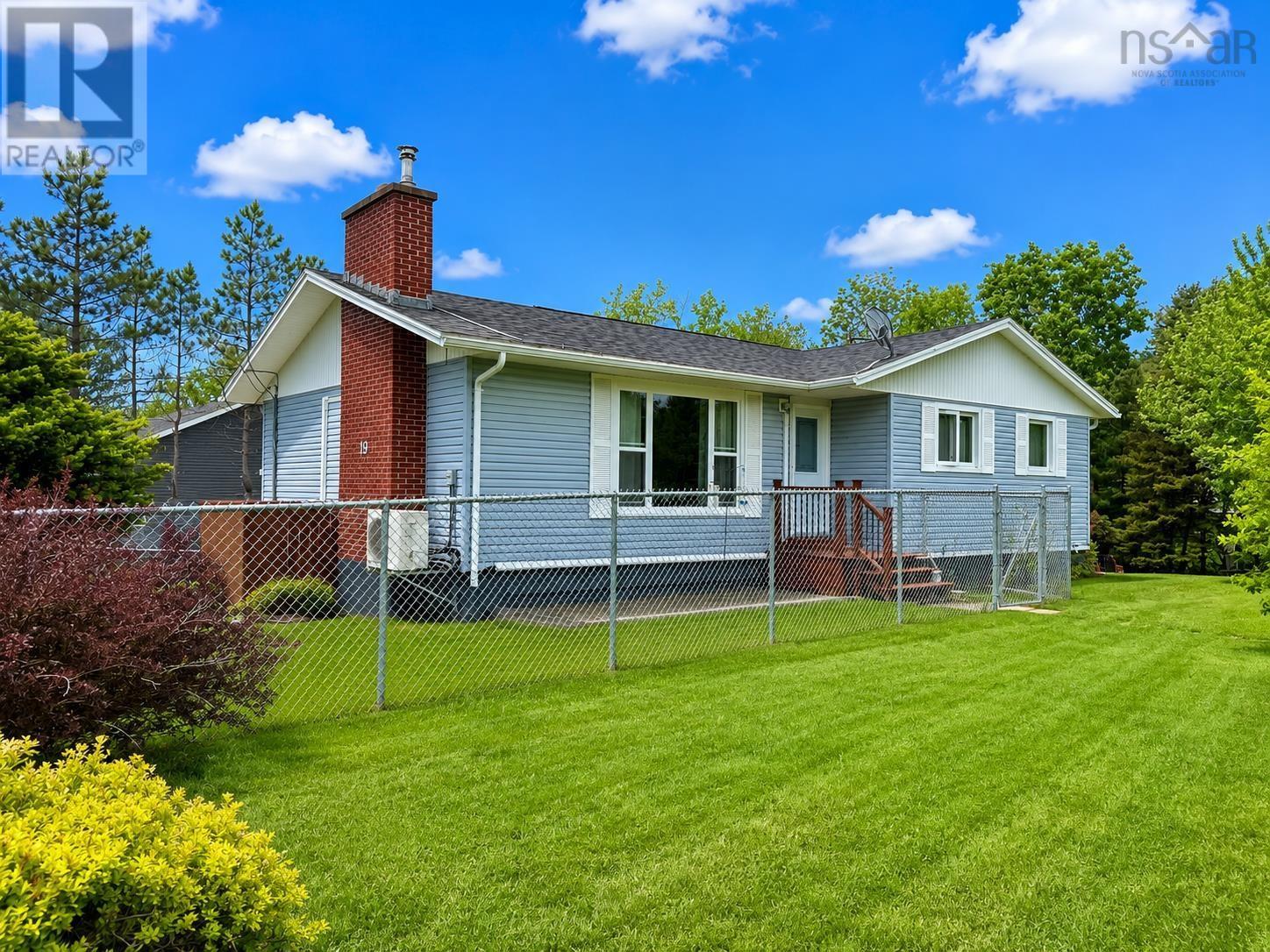 19 Lake Drive - Photo 3