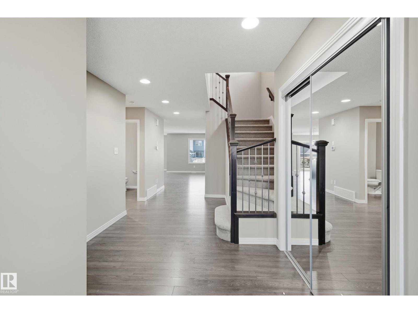 3528 CLAXTON CR SW
