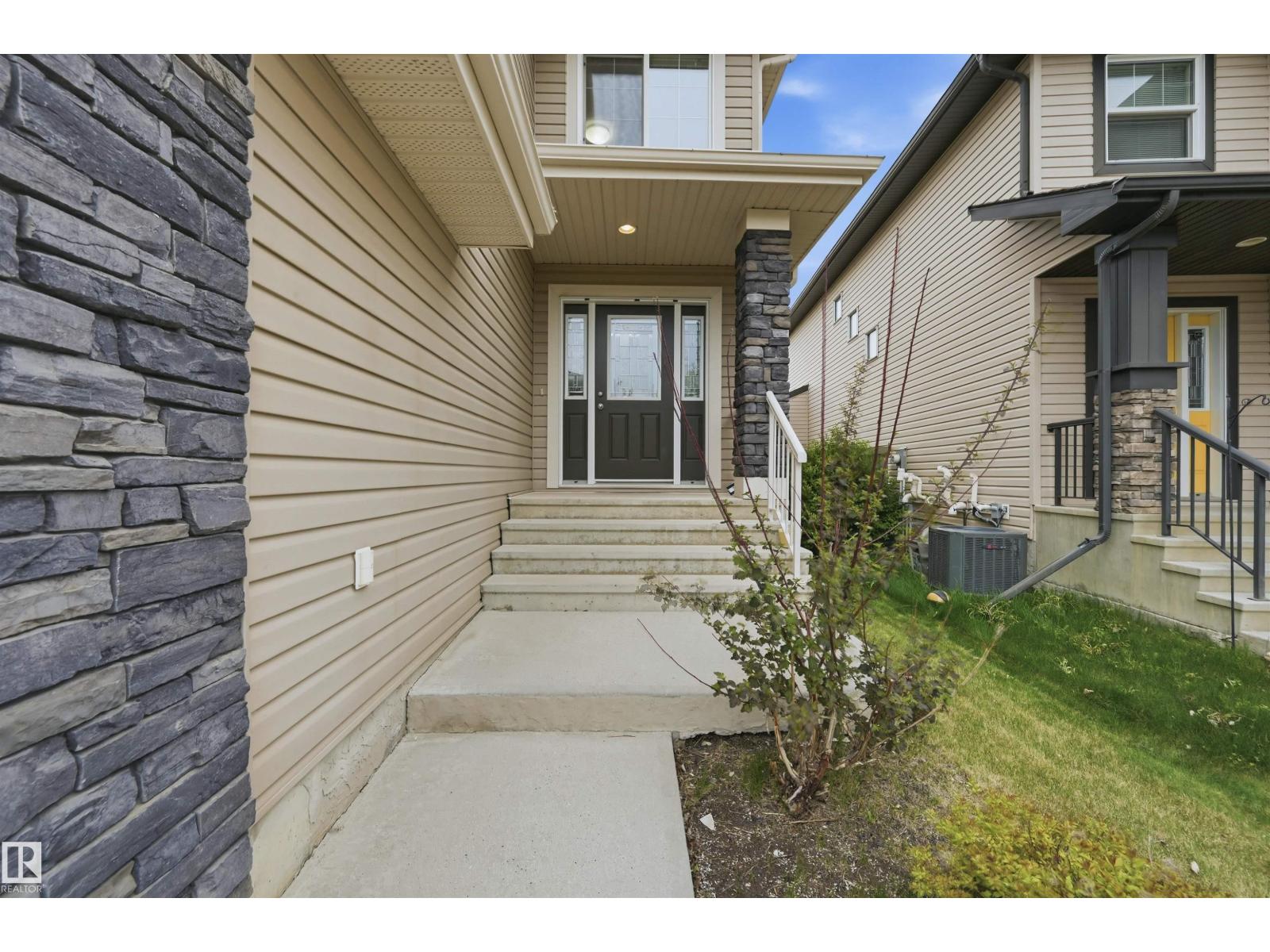 3528 CLAXTON CR SW