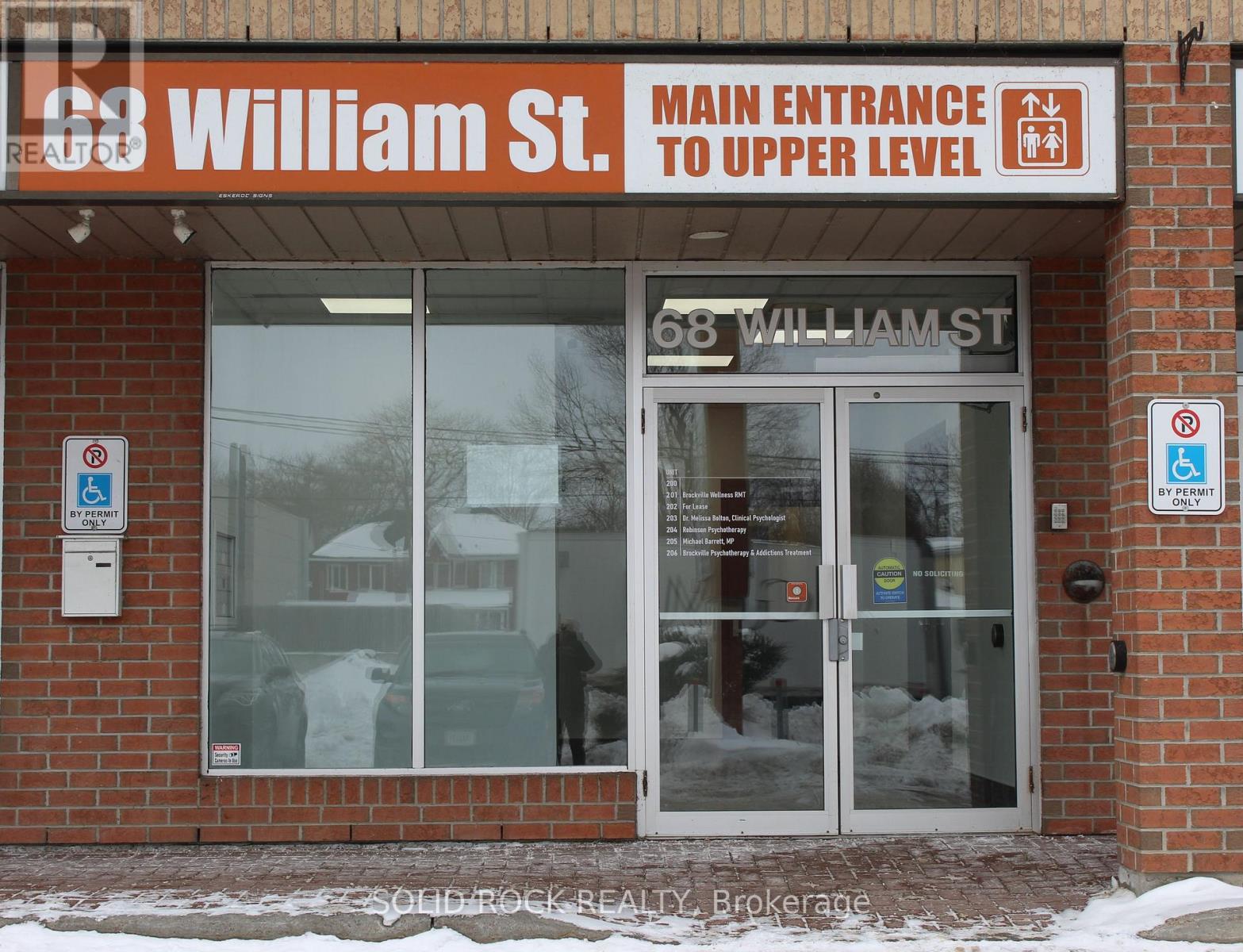 202 - 68 WILLIAM STREET