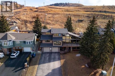 516 Fourth Avenue N Cochrane AB T4C1E5