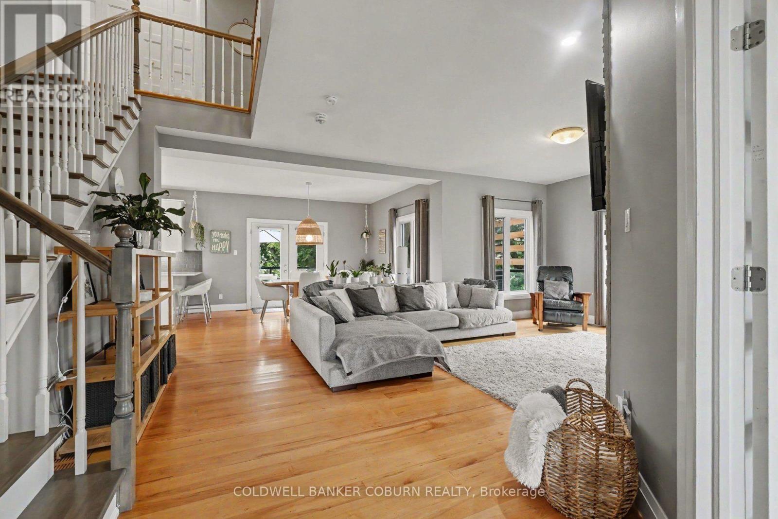 88 TABITHA CRESCENT