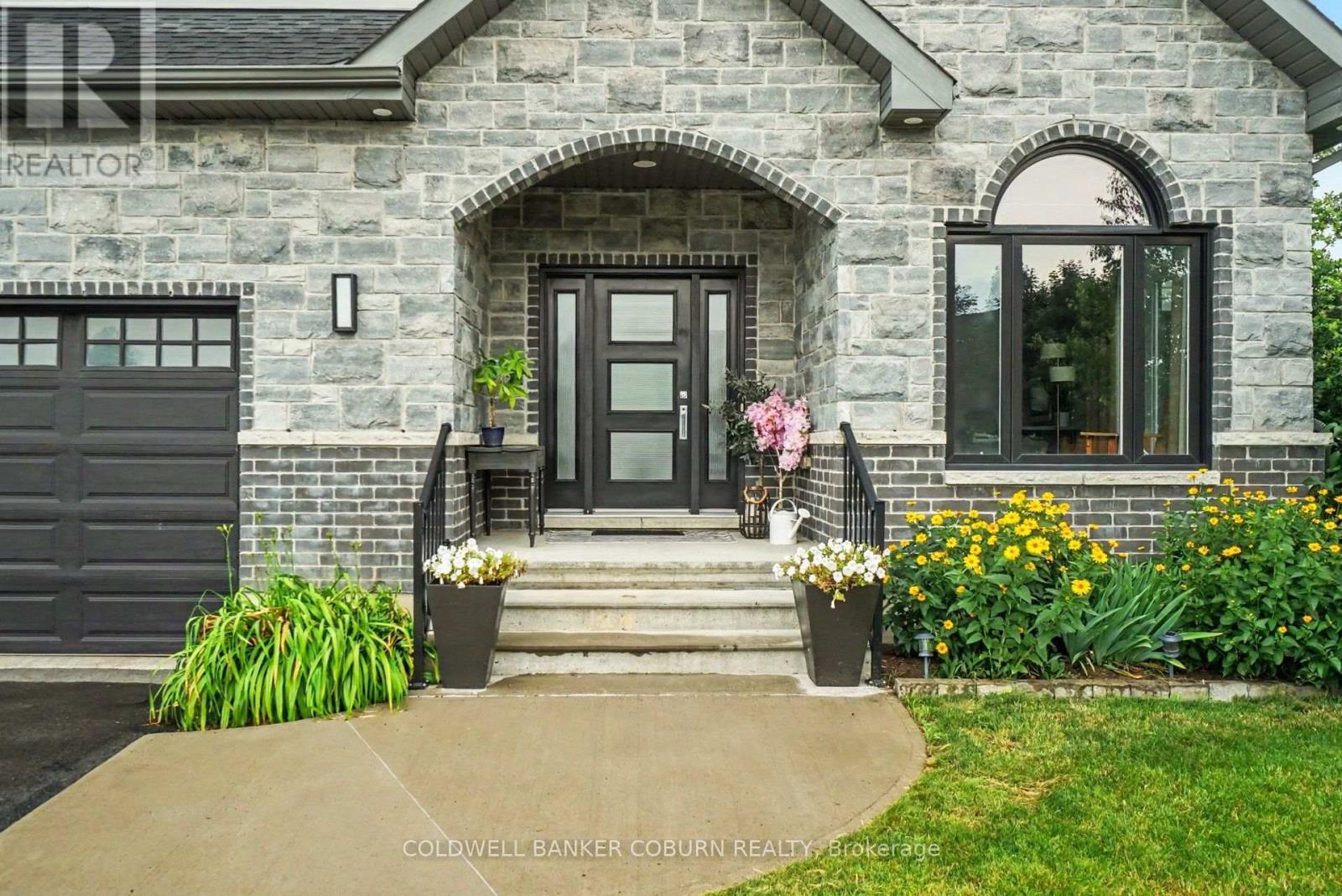 88 TABITHA CRESCENT