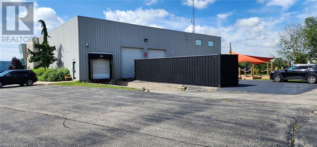 200 BATHURST Drive