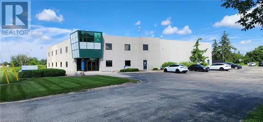 200 BATHURST Drive