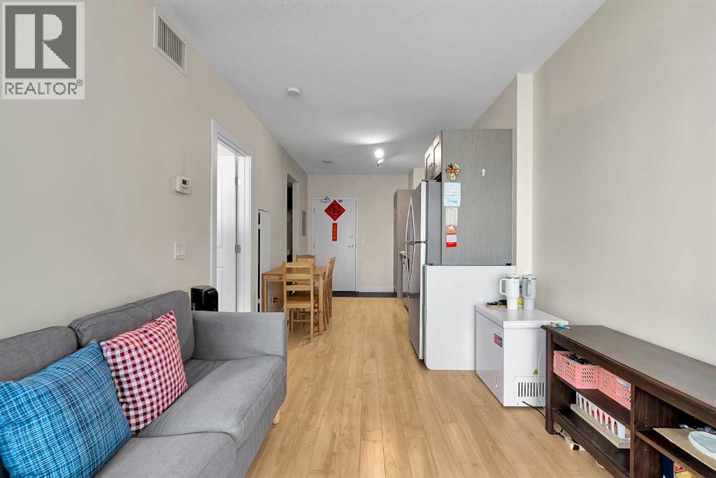 804, 30 Brentwood Common NW