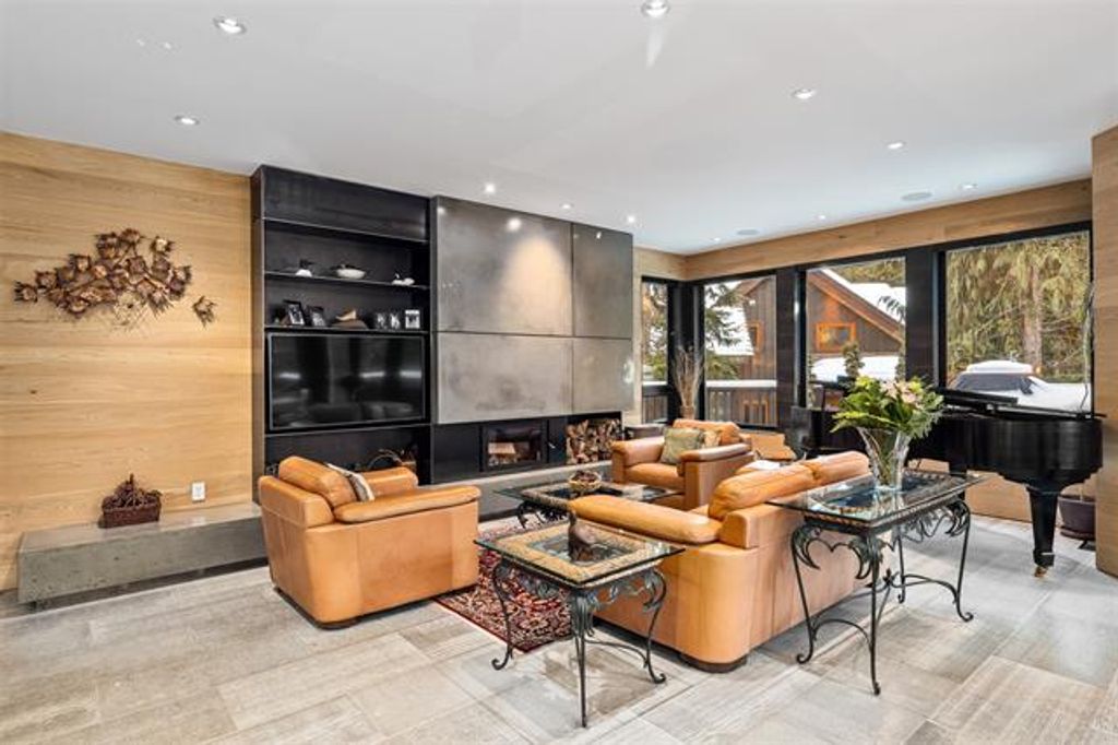 listing image 17292883644434296367