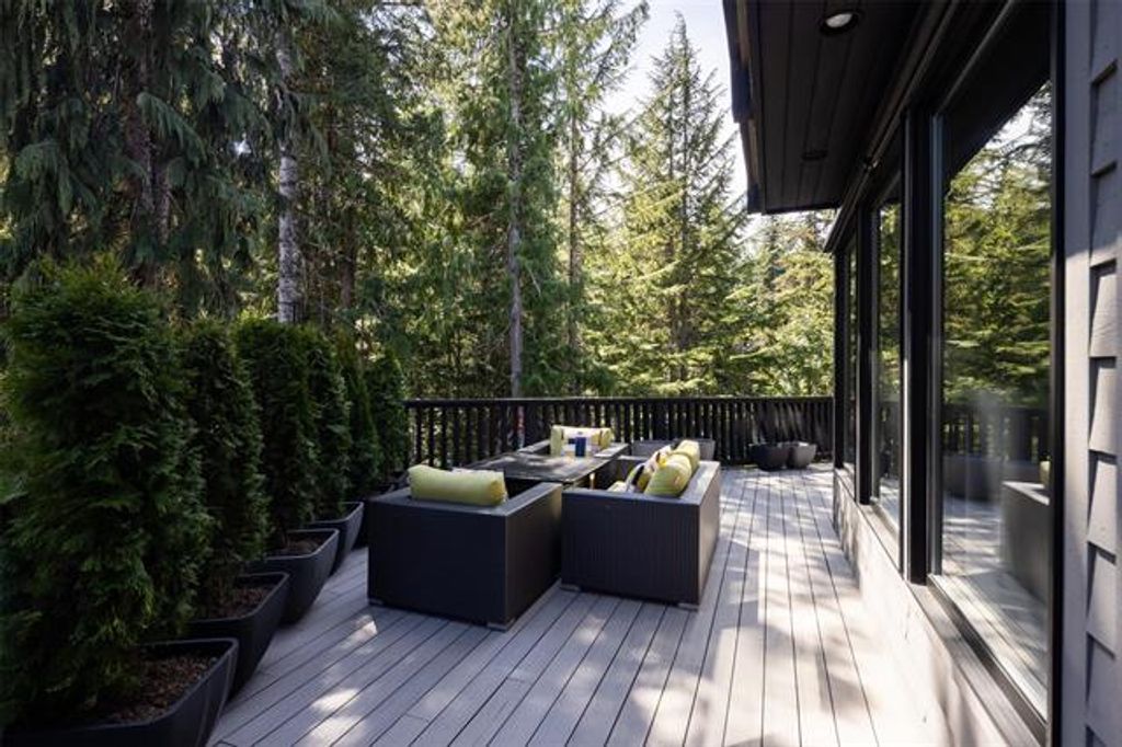 listing image 17293316988599971560