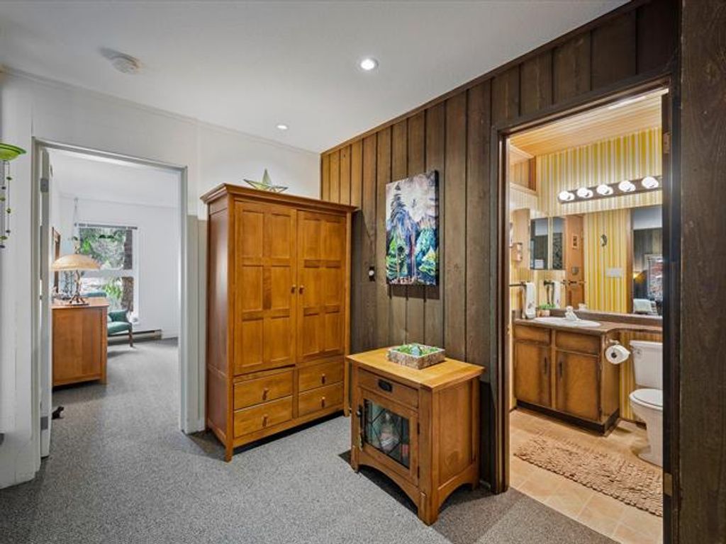 listing image 17298723088873413289