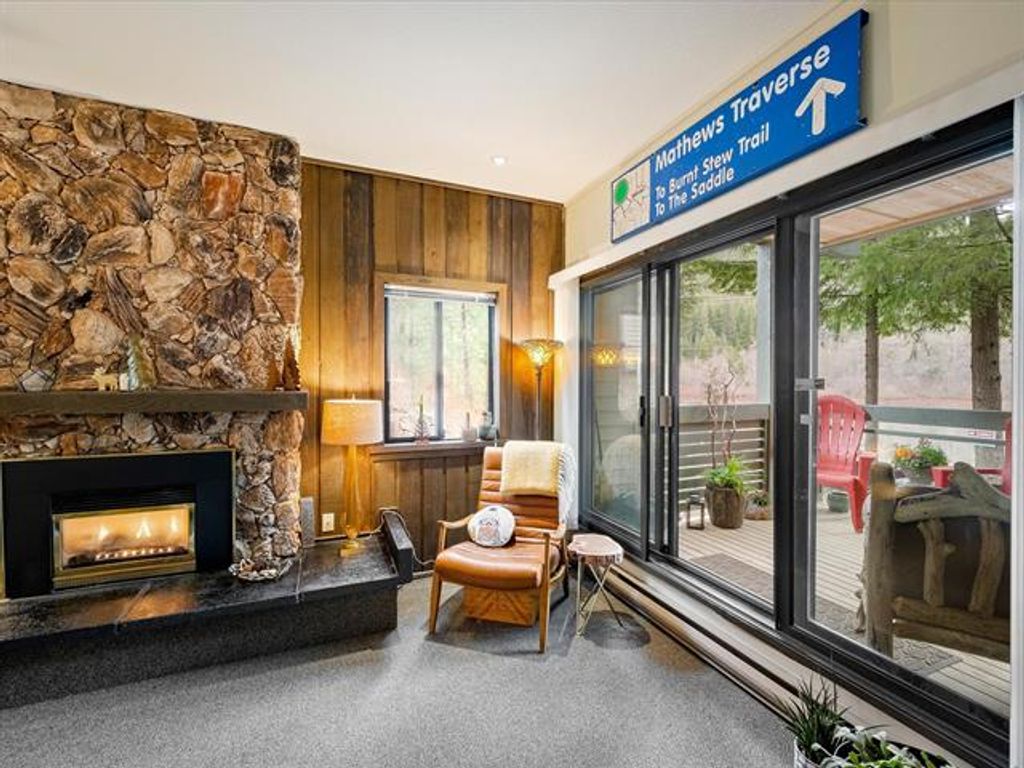 listing image 17299785932367763661