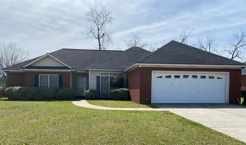 Photo of 3114 Savannah Lane, Albany, GA 31721 (MLS # 169190)