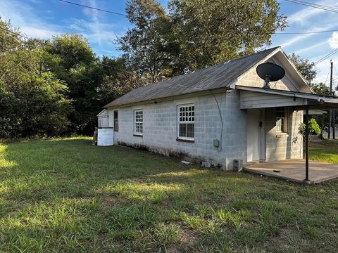 Photo of 361/552 NW Tenth Ave, Dawson, GA 39842 (MLS # 166869)