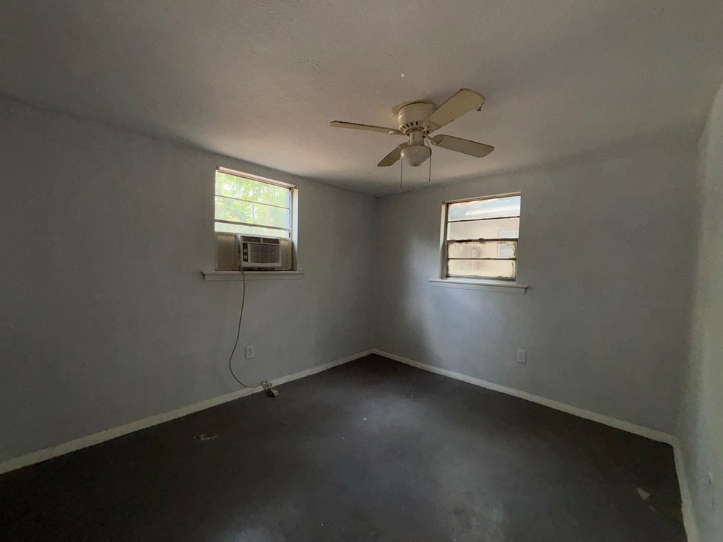 1508 N Van Buren Street