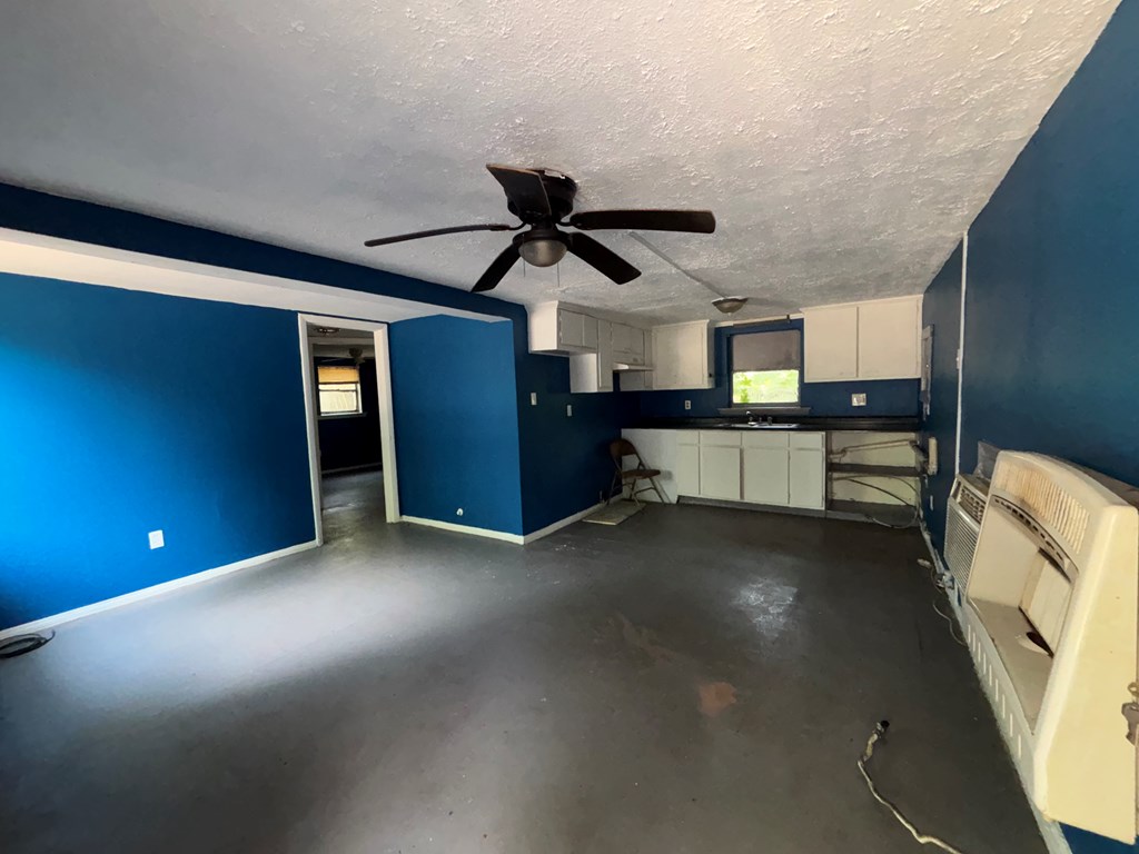 1508 N Van Buren Street