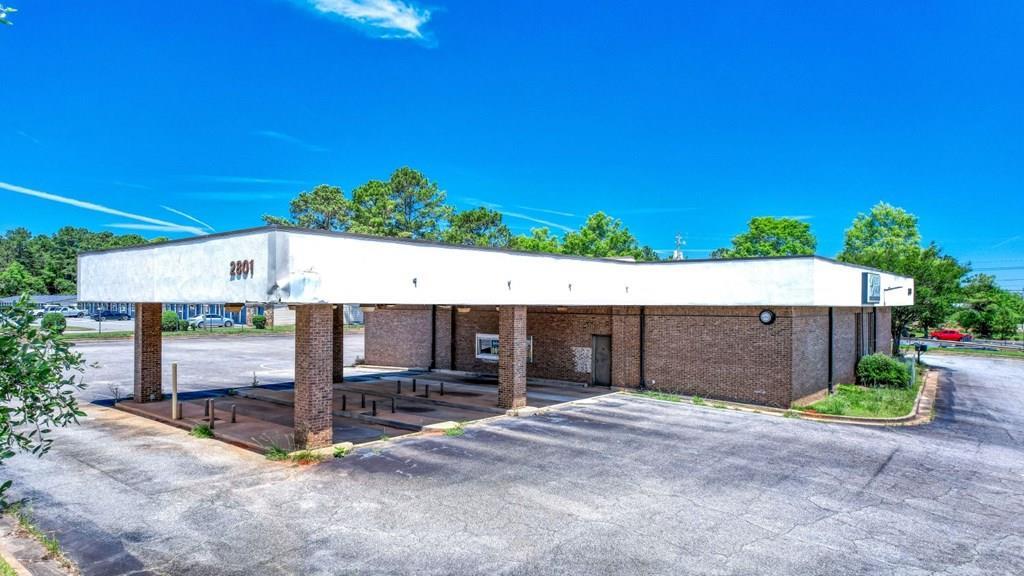 2801 N Slappey Blvd