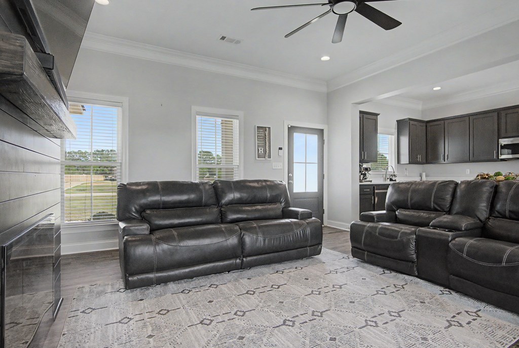 115 Blue Oak Way