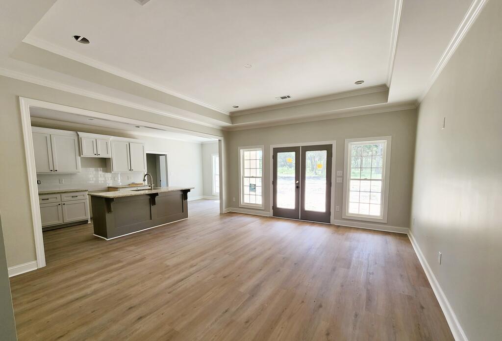 127 Sawtooth Drive