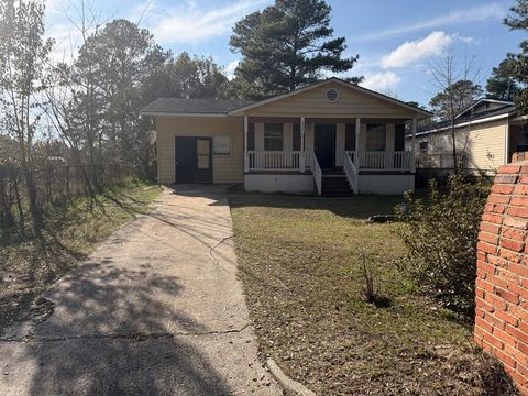 Photo of 2225 S Washington Street, Albany, GA 31701 (MLS # 167457)