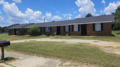 Photo of 2126 S Martin Luther King, Jr. Drive, Albany, GA 31701 (MLS # 165306)