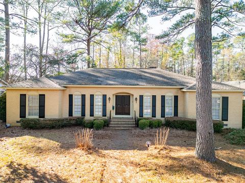 Photo of 1231 Hilltop Drive, Albany, GA 31707 (MLS # 167599)