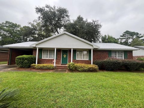 Photo of 2007 Acker Drive, Albany, GA 31707 (MLS # 166729)