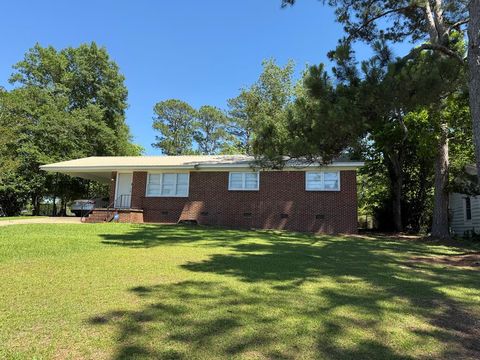 Photo of 200 Ingleside Drive S DR, Albany, GA 31707 (MLS # 169146)