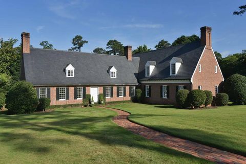 Photo of 1207 Pinecrest Dr, Albany, GA 31707 (MLS # 166853)