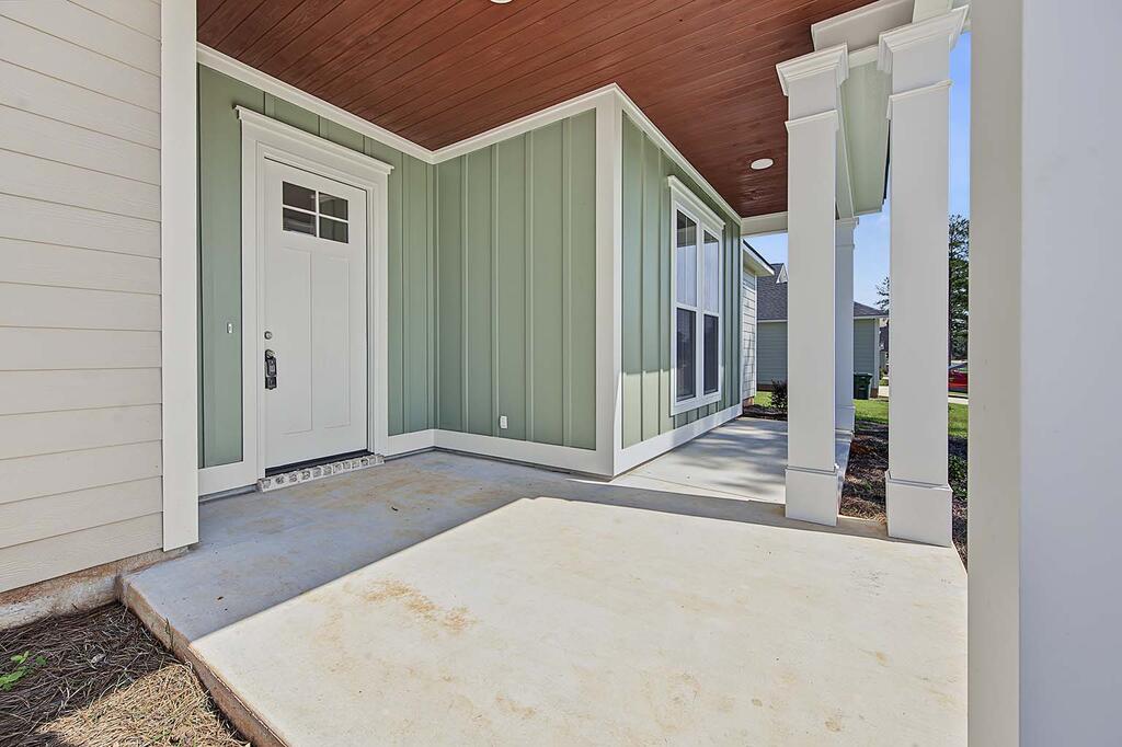 329 Willow Oak Loop