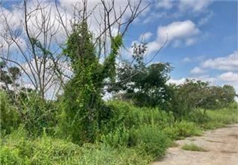 Photo of 1626 Moultrie Road, Albany, GA 31705 (MLS # 168993)