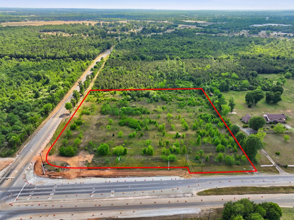 1626 Moultrie Road