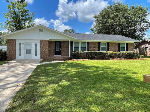 Photo of 2303 Joel Dr, Albany, GA 31707 (MLS # 165207)