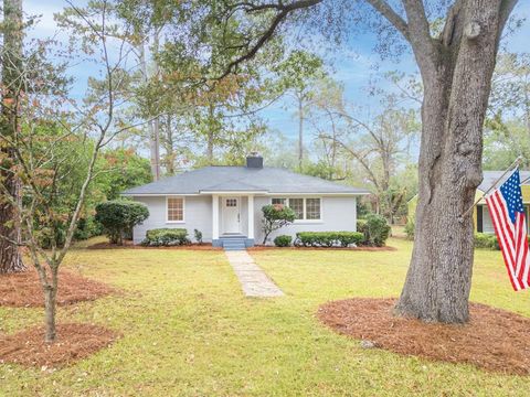 Photo of 1505 Fifth Avenue, Albany, GA 31707 (MLS # 167032)