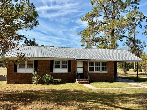Photo of 117 Donna Drive, Sylvester, GA 31791 (MLS # 166805)